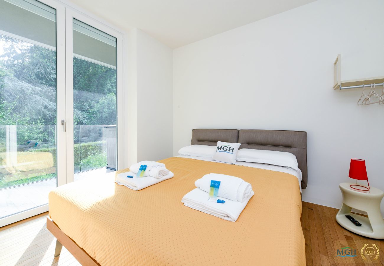 Apartment in Gardone Riviera - MGH - Lake & Love Apartment