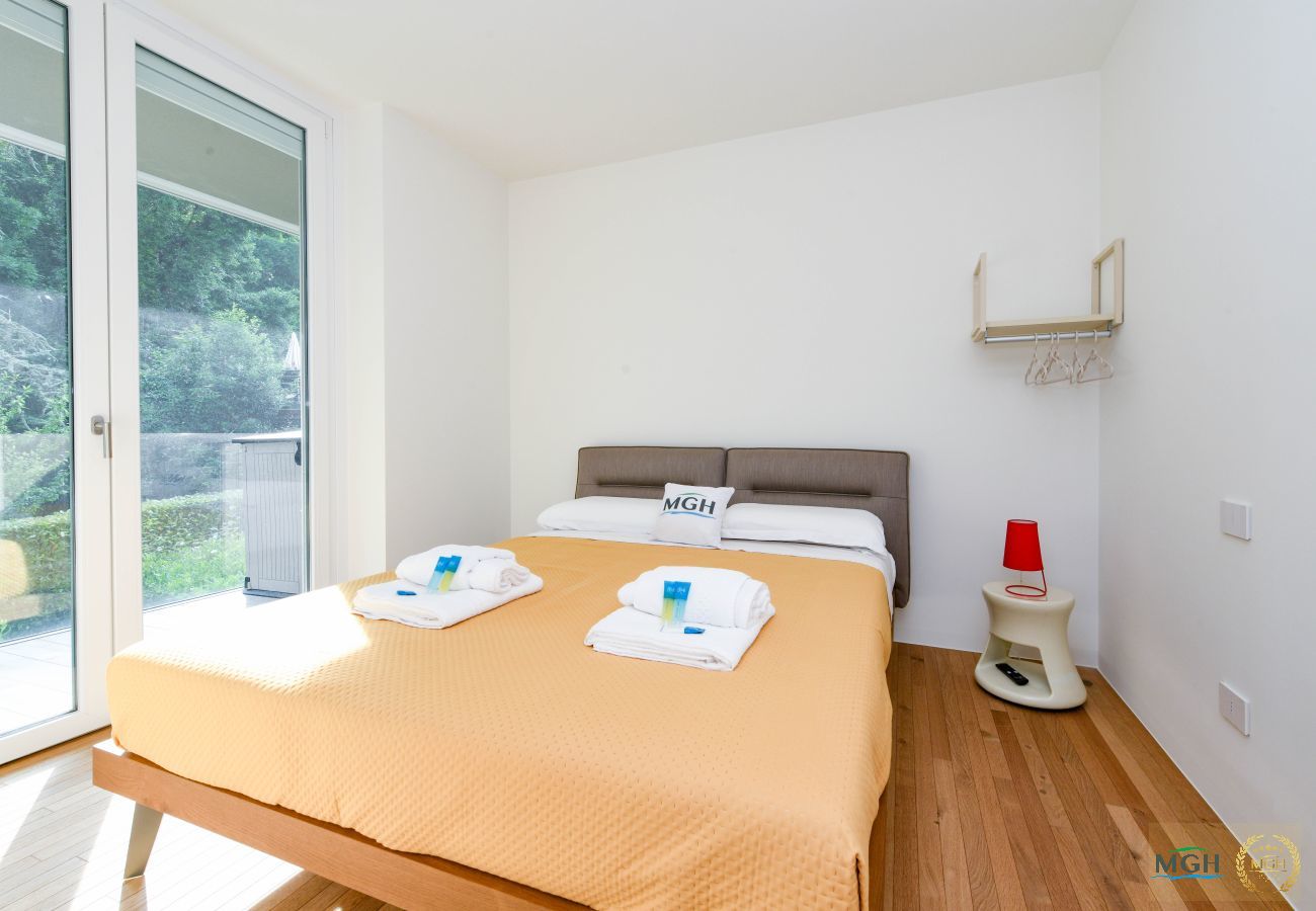 Apartment in Gardone Riviera - MGH - Lake & Love Apartment