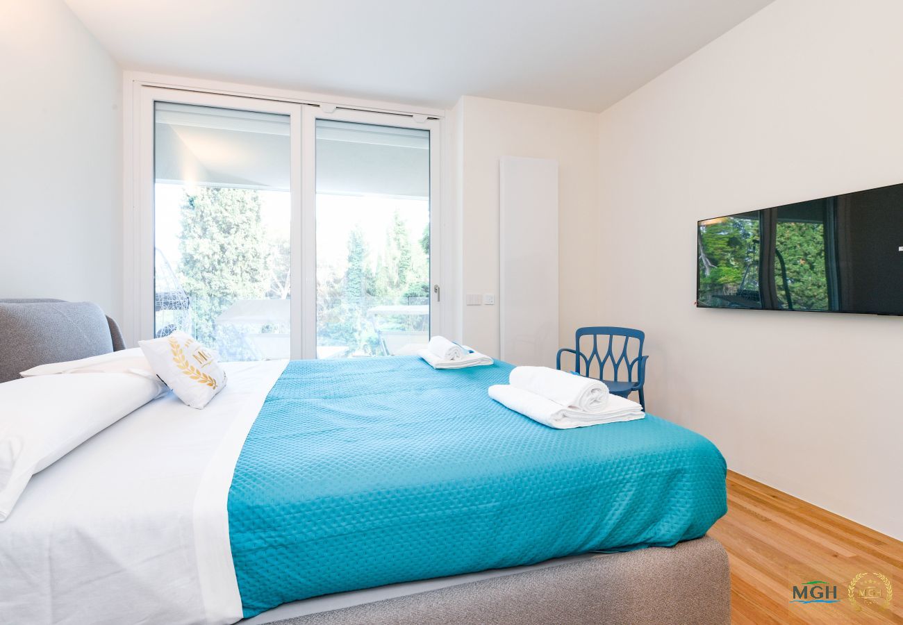 Apartment in Gardone Riviera - MGH - Lake & Love Apartment