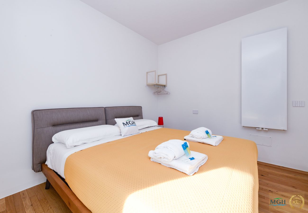 Apartment in Gardone Riviera - MGH - Lake & Love Apartment