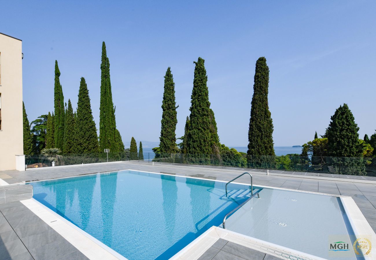 Apartment in Gardone Riviera - MGH - Lake & Love Apartment