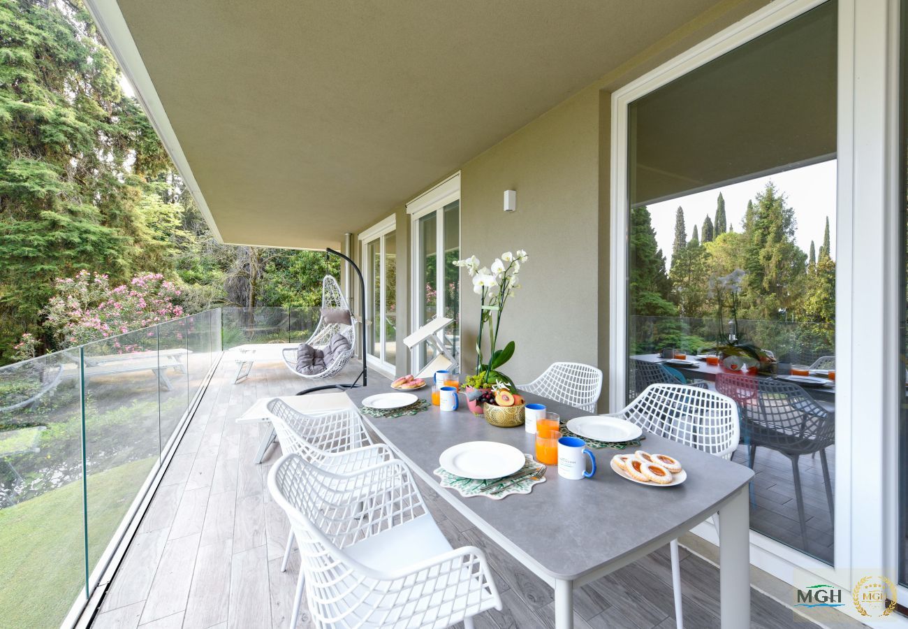 Apartment in Gardone Riviera - MGH - Lake & Love Apartment
