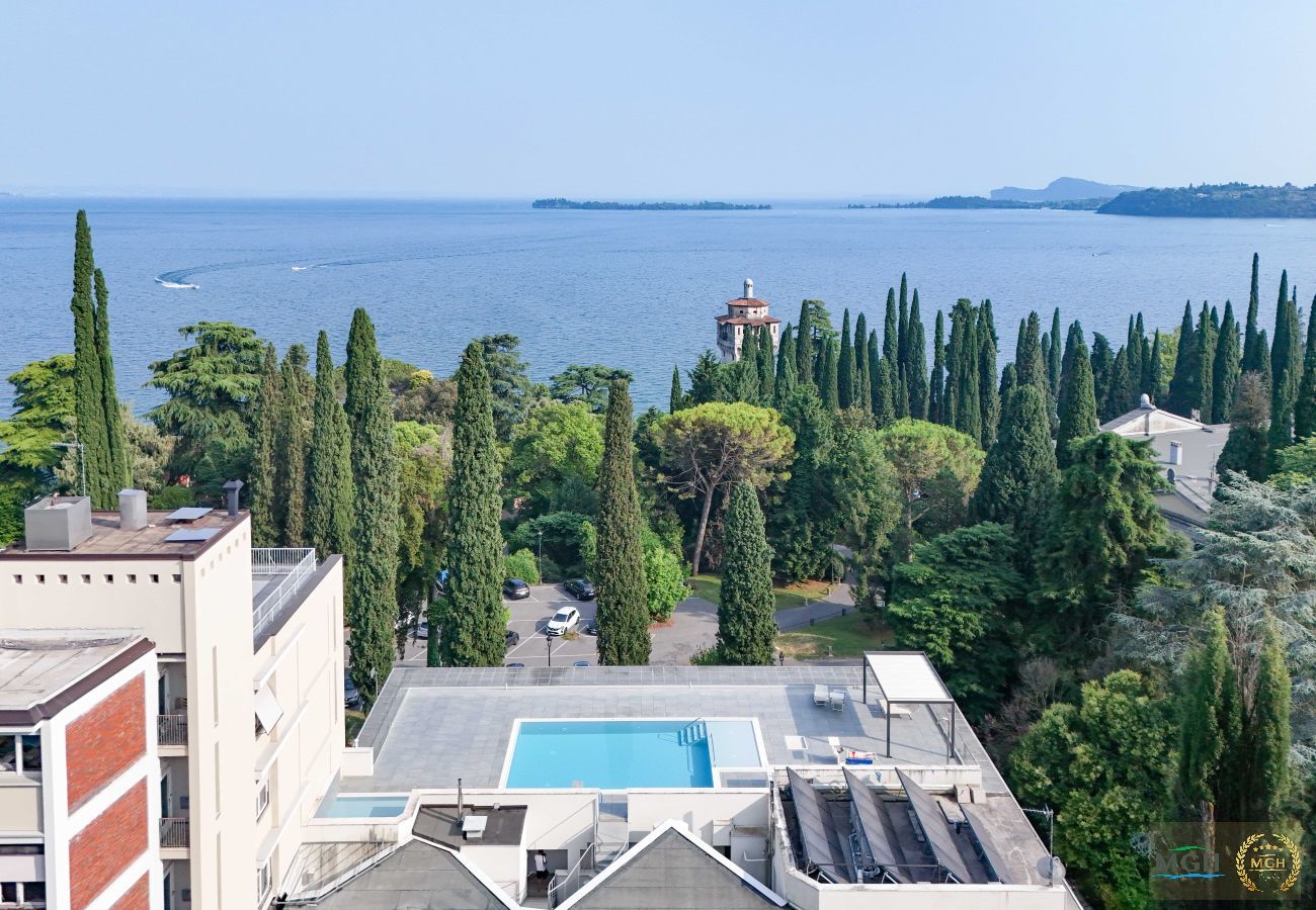 Apartment in Gardone Riviera - MGH - Lake & Love Apartment
