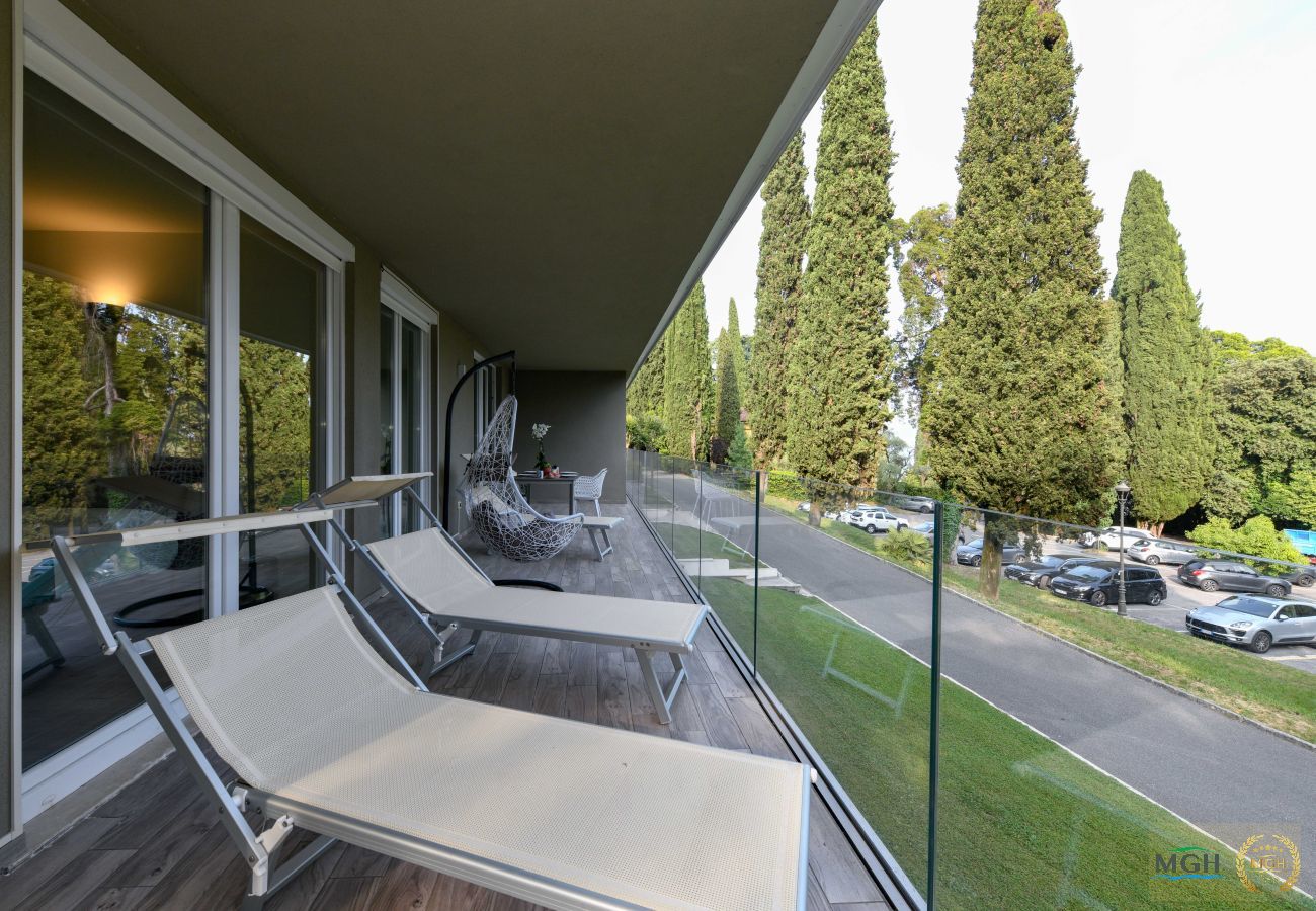 Apartment in Gardone Riviera - MGH - Lake & Love Apartment