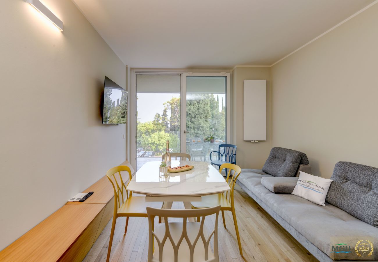 Apartment in Gardone Riviera - MGH - Lake & Love Apartment