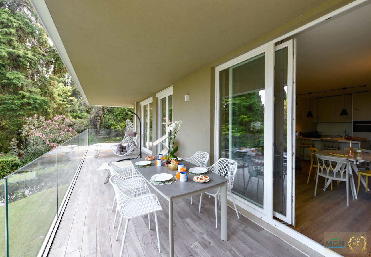 Apartment in Gardone Riviera - MGH - Lake & Love Apartment