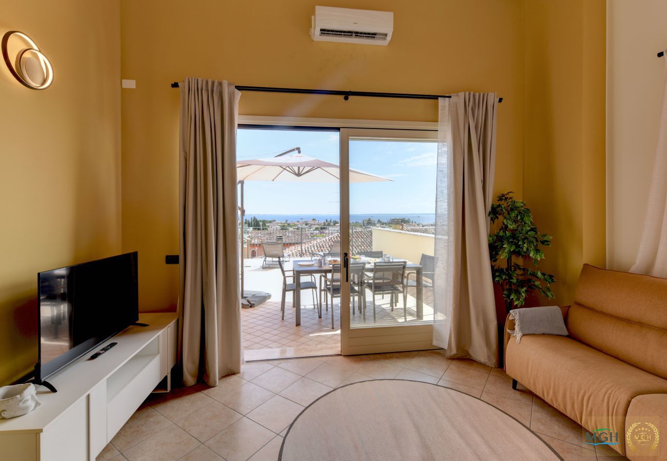 Apartment in Toscolano-Maderno - Palazzo Garda  - Lakeview Penthouse 4