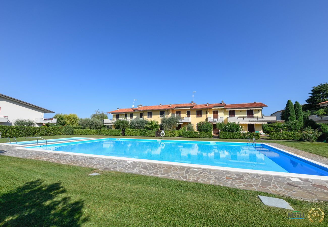 Apartment in Sirmione - MGH - Sirmione Lake & Pool