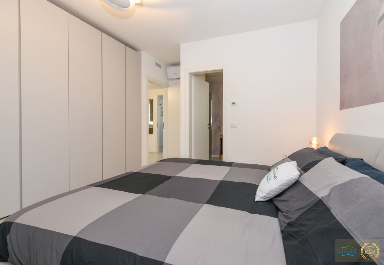 Apartment in Desenzano del Garda - MGH- Grace Apartment Katya Resort