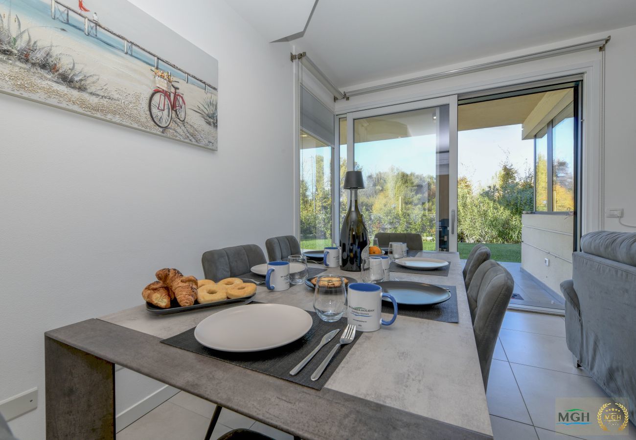 Apartment in Desenzano del Garda - MGH- Grace Apartment Katya Resort