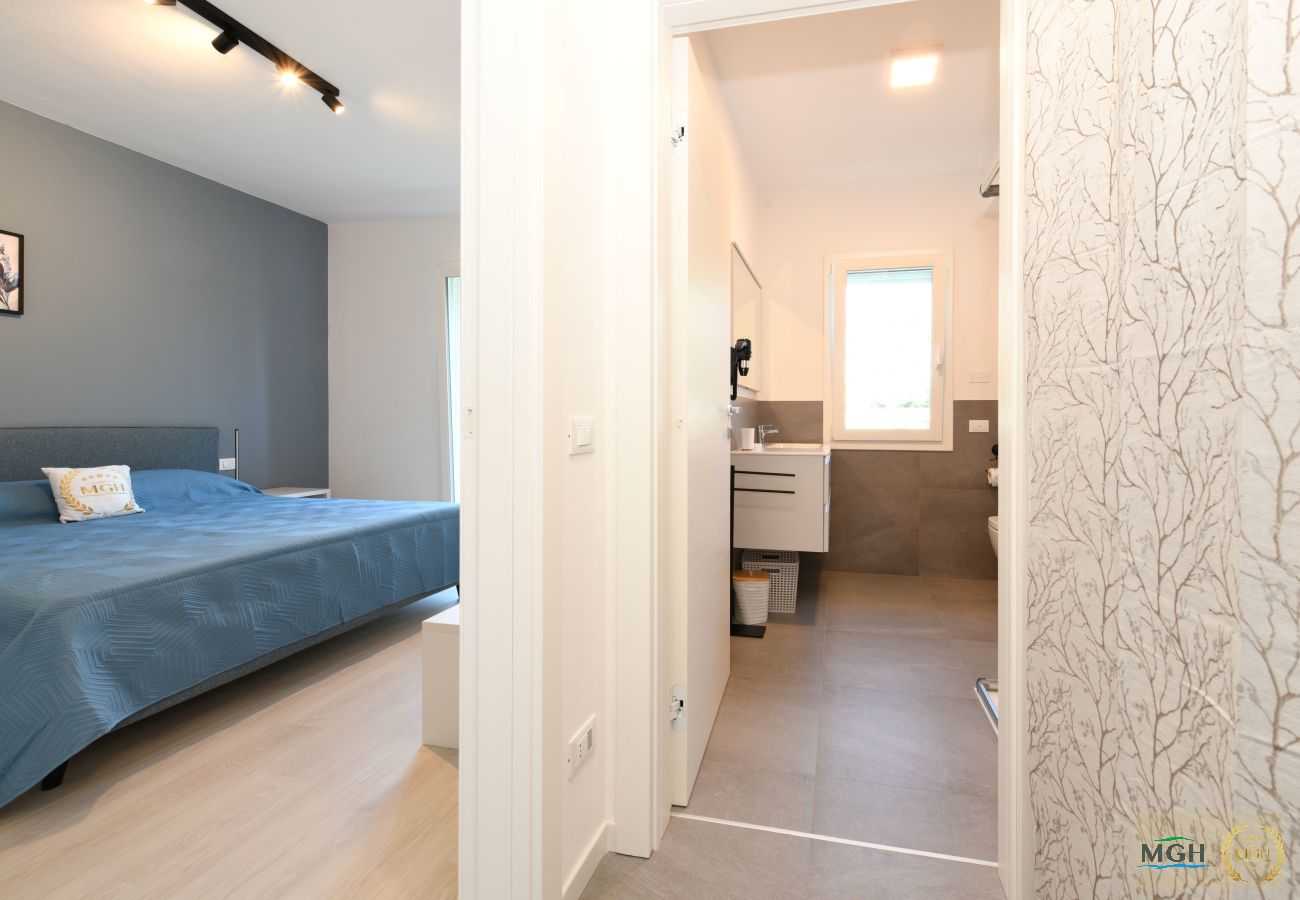 Chalet in Desenzano del Garda - MGH Luxury- Alba's Lake House