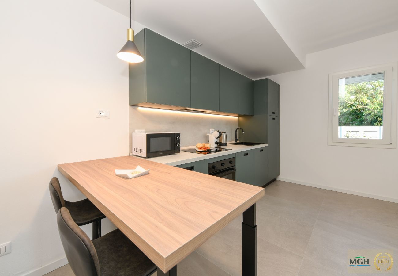 Chalet in Desenzano del Garda - MGH Luxury- Blue Horizon Lake House