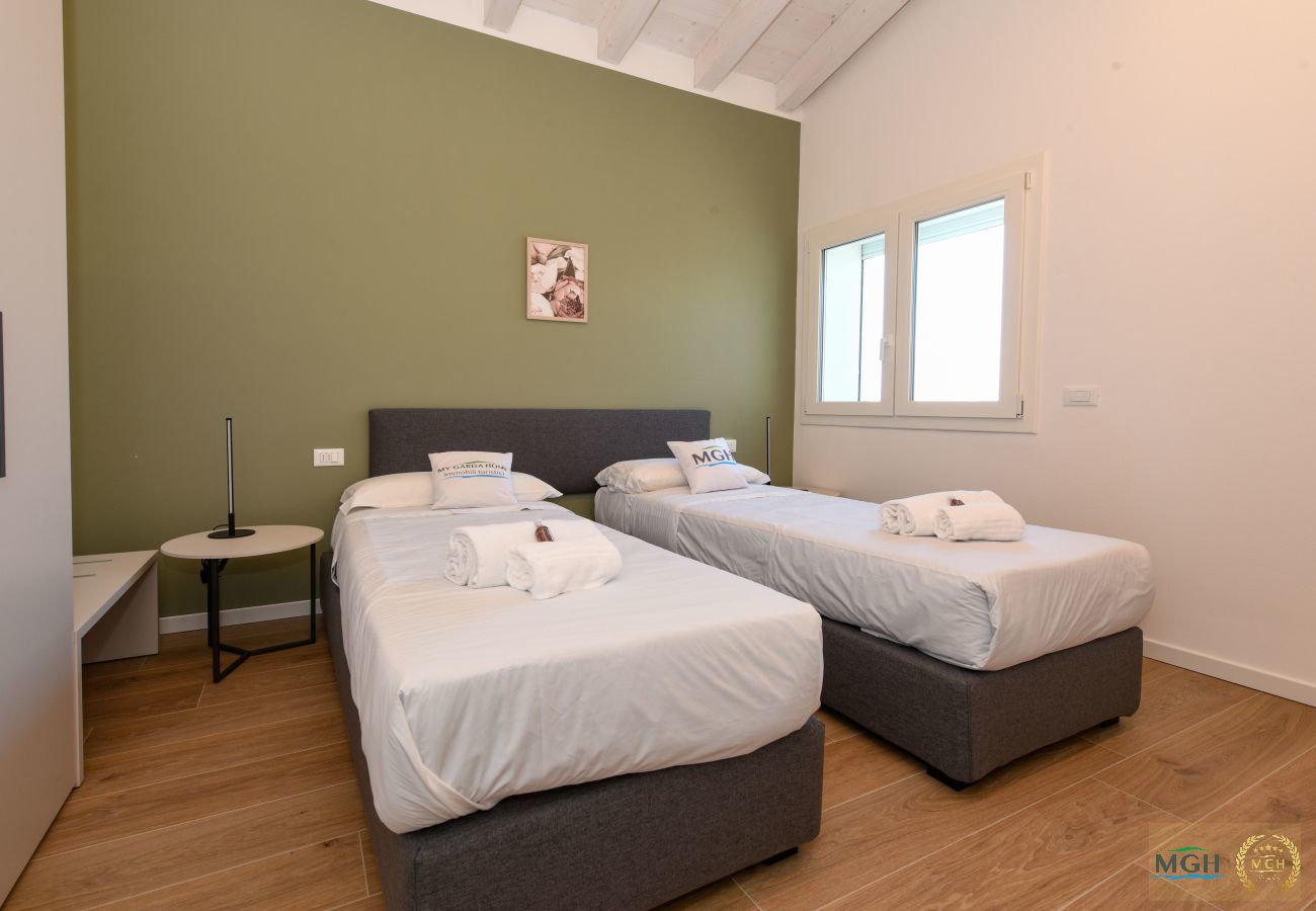 Chalet in Desenzano del Garda - MGH Luxury- Blue Horizon Lake House