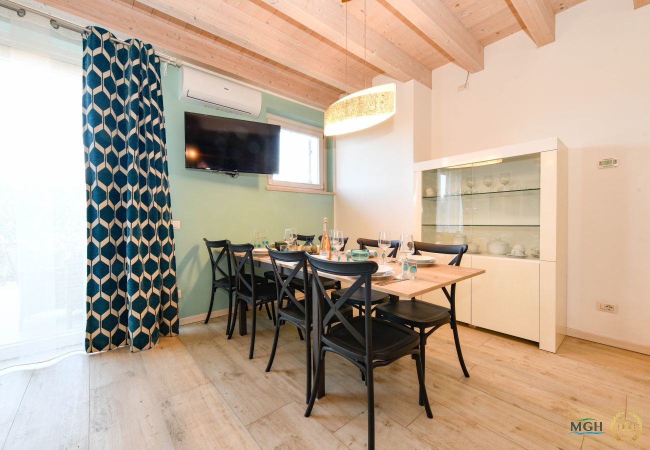 House in Peschiera del Garda - MGH- Dama Family Home Peschiera