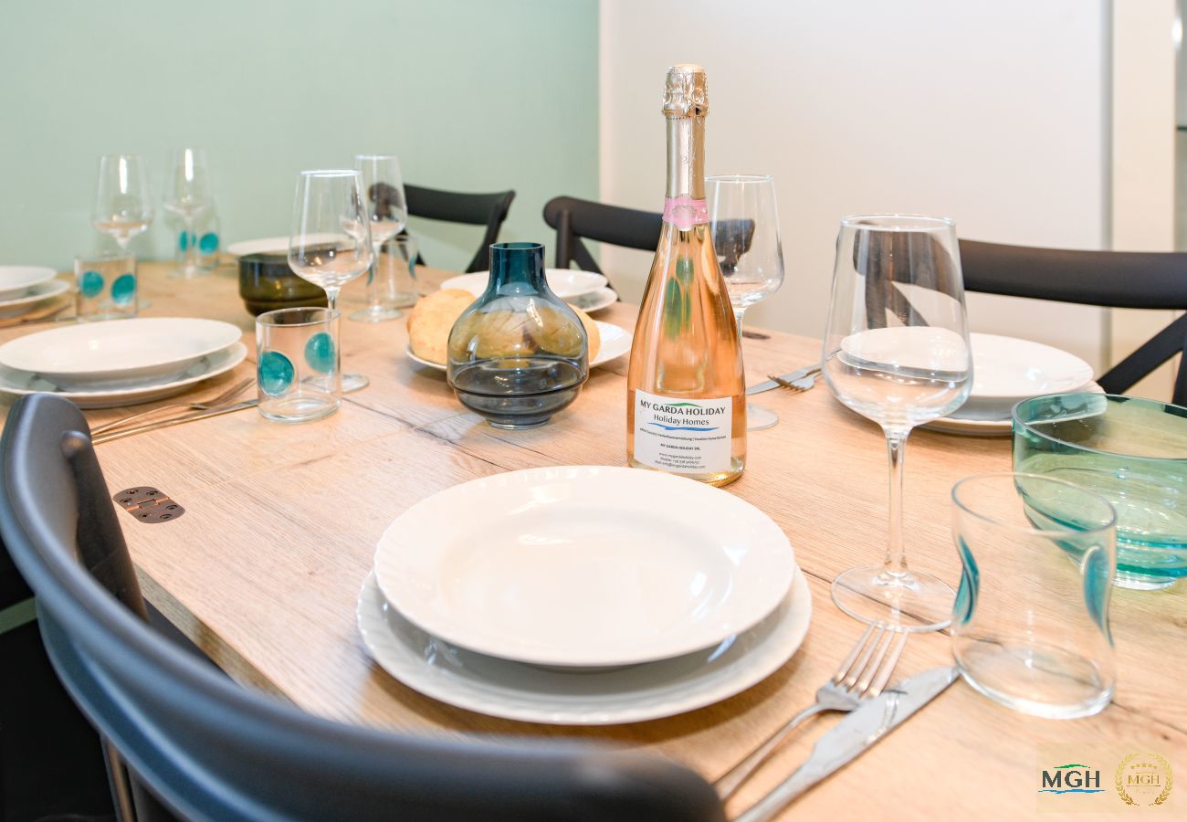 House in Peschiera del Garda - MGH- Dama Family Home Peschiera