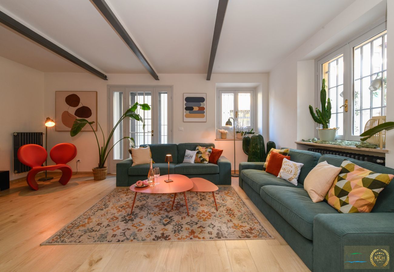 House in Desenzano del Garda - MGH Luxury- Sunset Lakeview House Desenzano