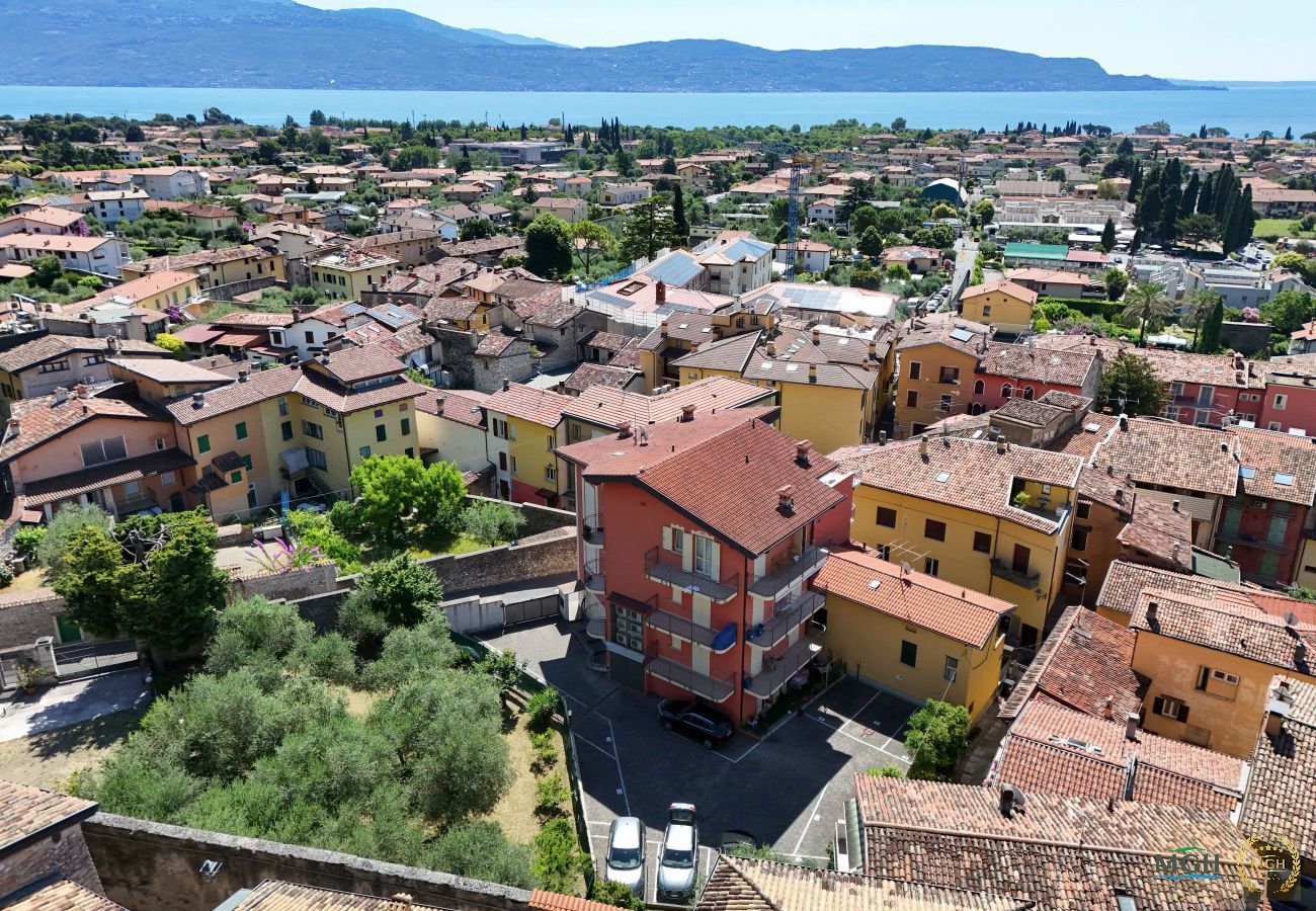 Apartment in Toscolano-Maderno - Palazzo Garda - City Studio 1