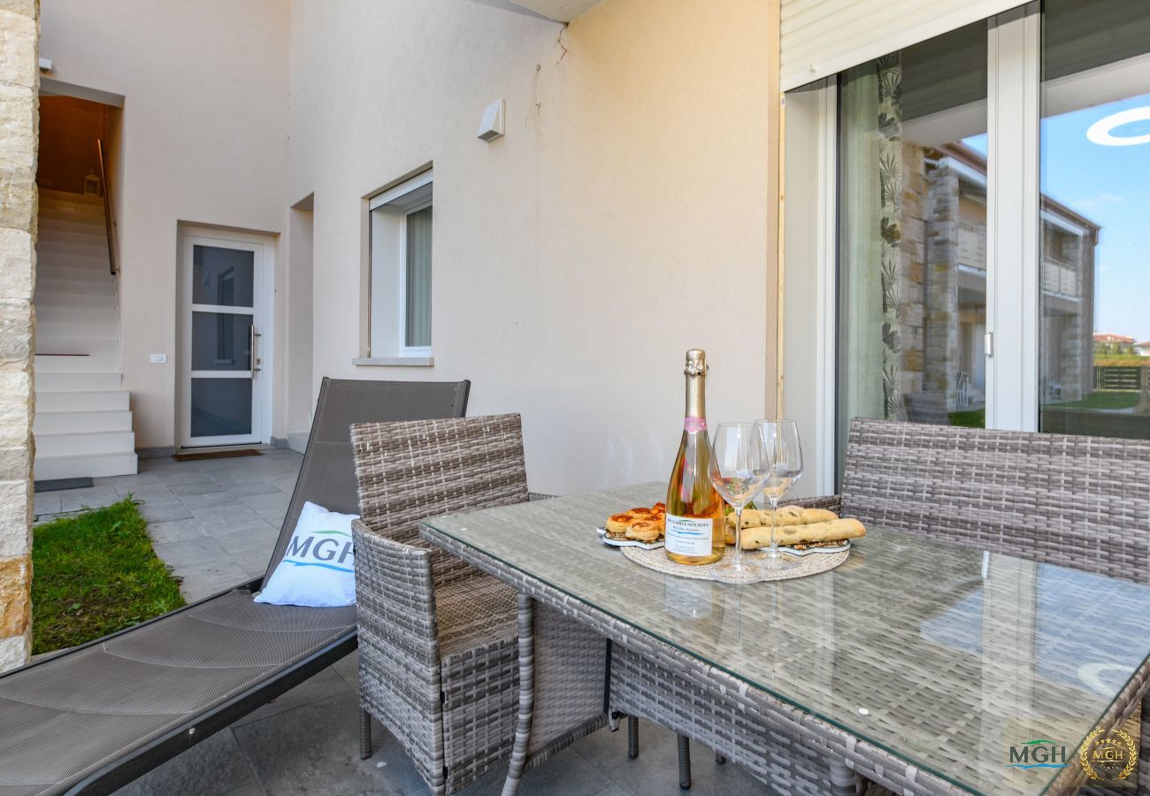 Apartment in Castelnuovo del Garda - MGH- Gardenia Holiday Home