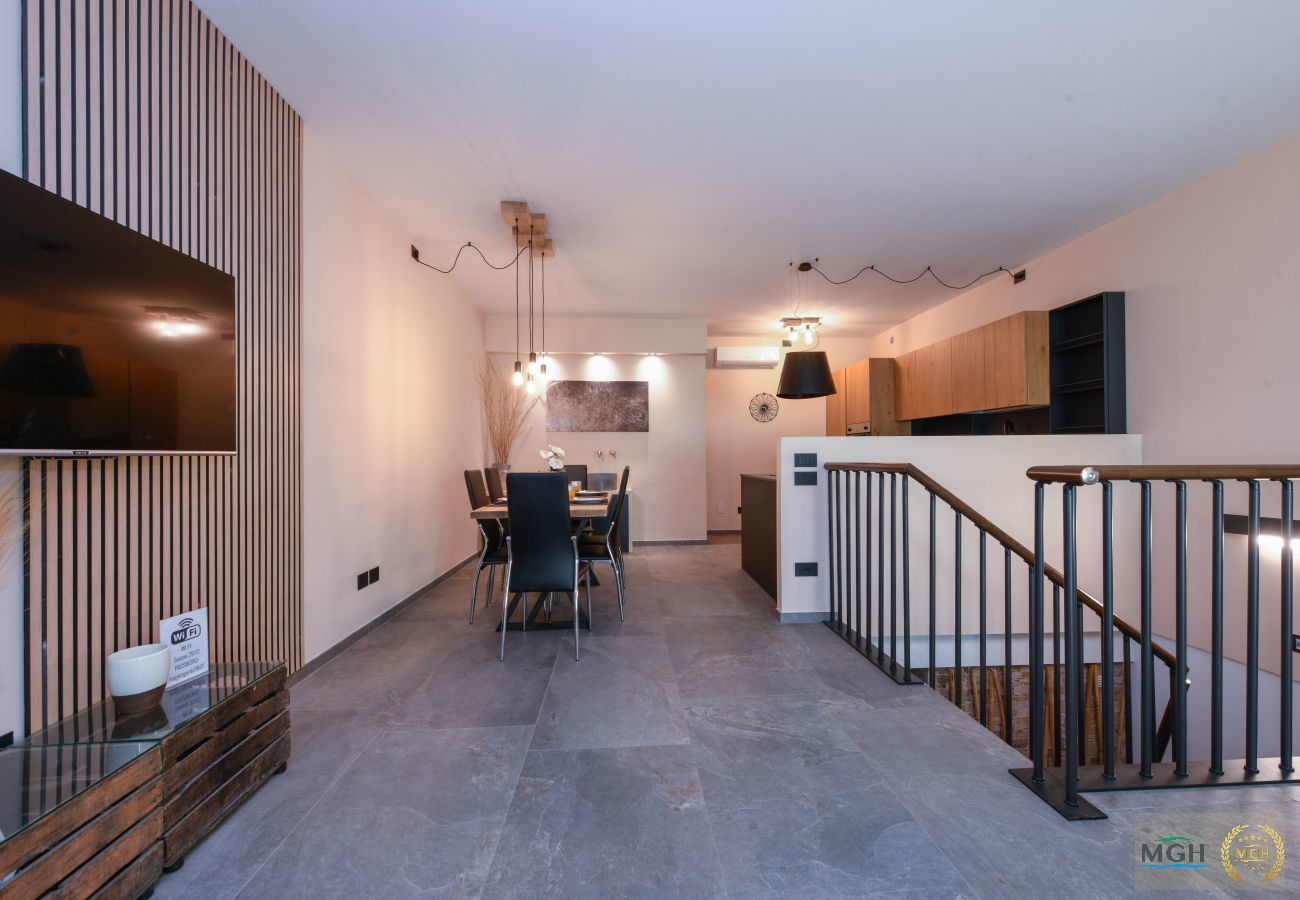 Apartment in Soiano - MGH Luxury- Romantic SPA & Relax