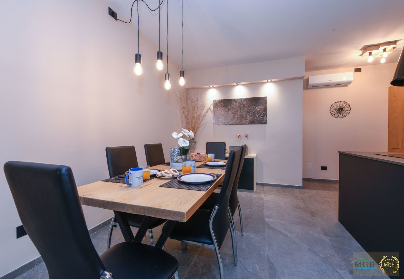 Apartment in Soiano - MGH Luxury- Romantic SPA & Relax