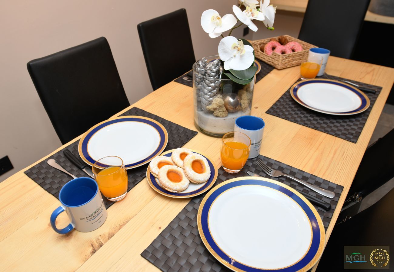 Apartment in Soiano - MGH Luxury- Romantic SPA & Relax