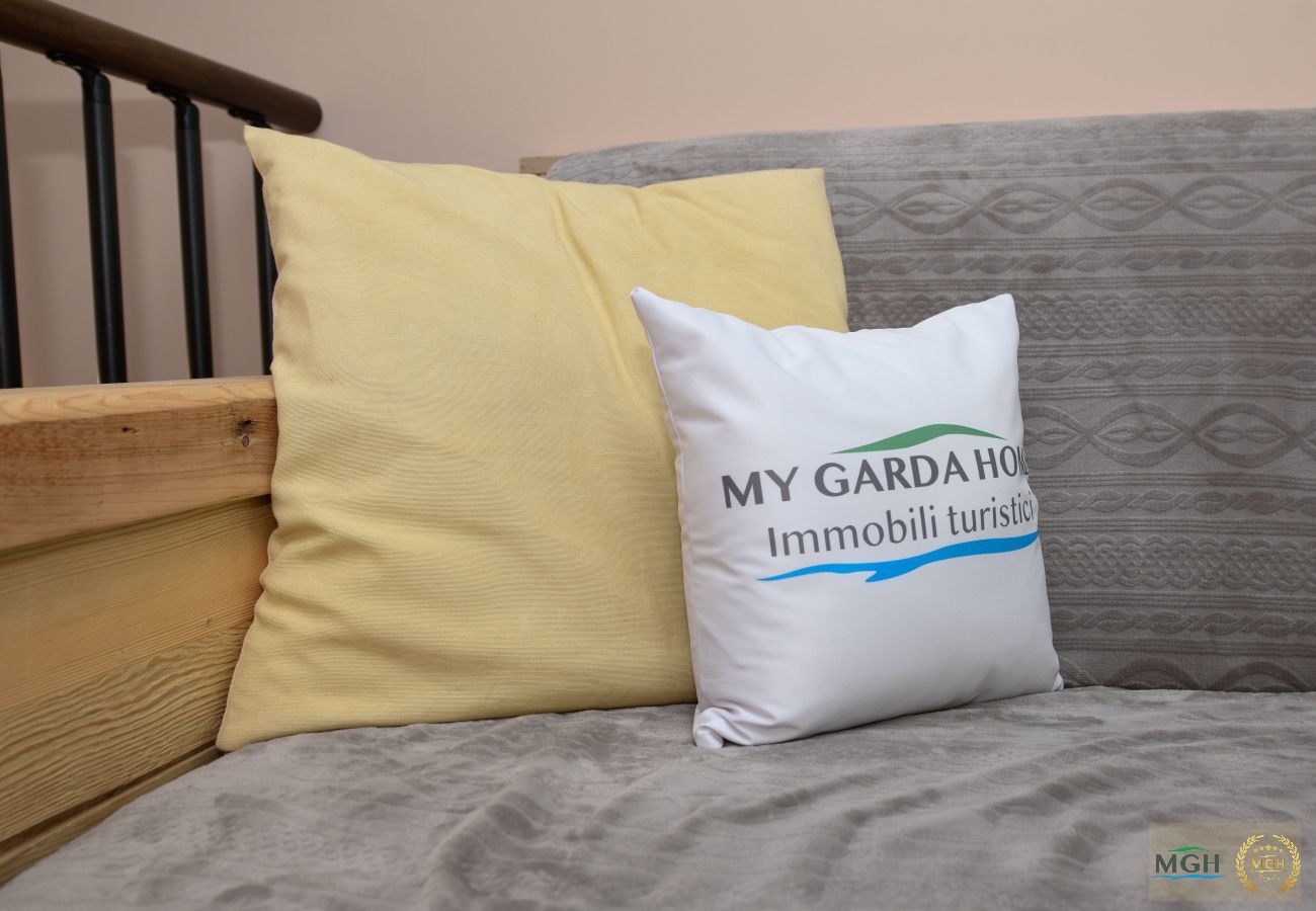 Apartment in Soiano - MGH Luxury- Romantic SPA & Relax