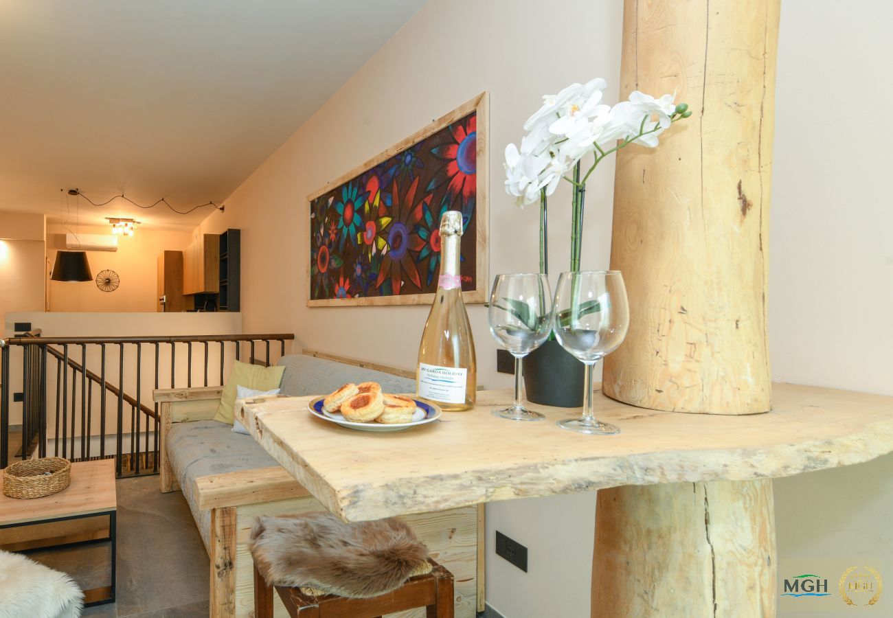 Apartment in Soiano - MGH Luxury- Romantic SPA & Relax