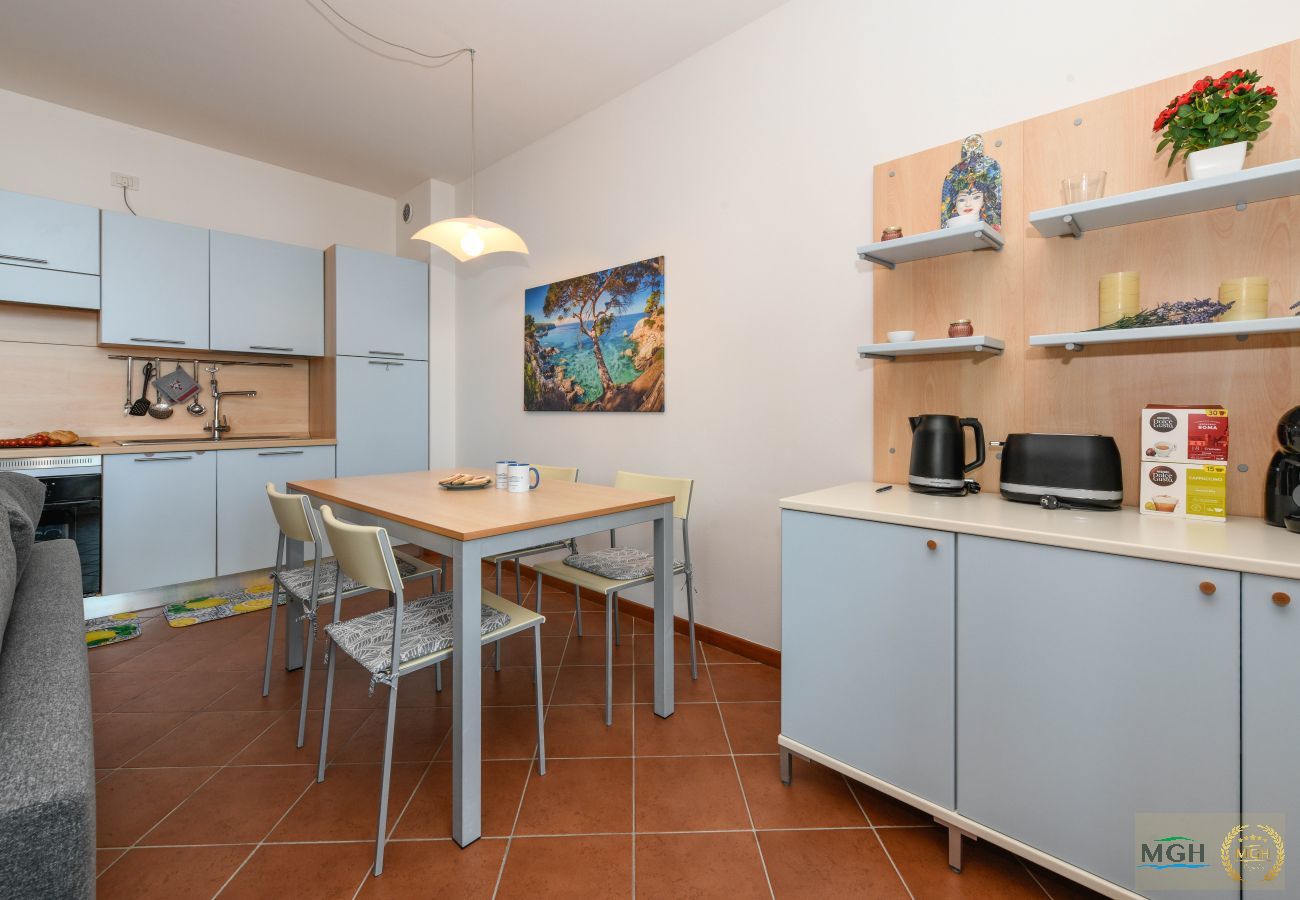 Apartment in Padenghe sul Garda - MGH- Lake Serenity Apartment