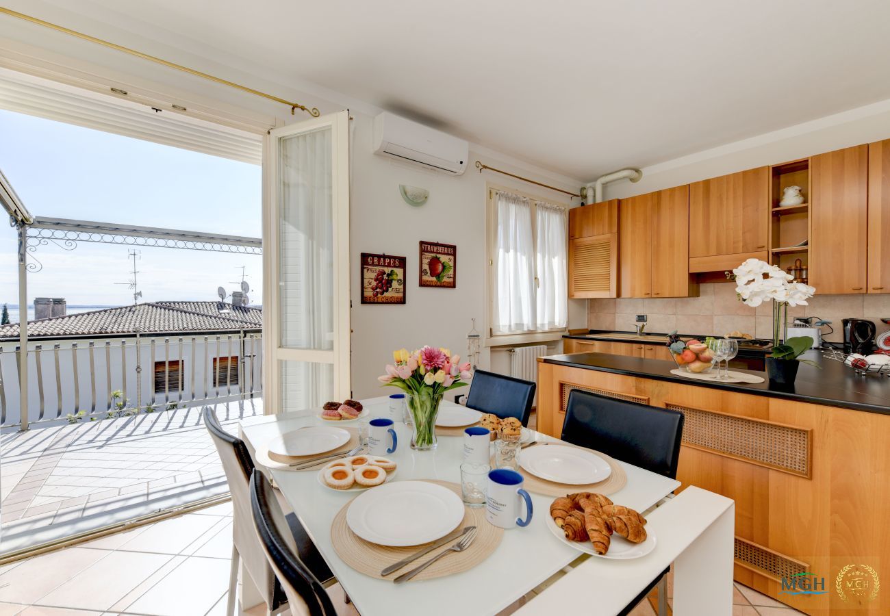 Apartment in Padenghe sul Garda - MGH - Garda Sunview Terrace Padenghe
