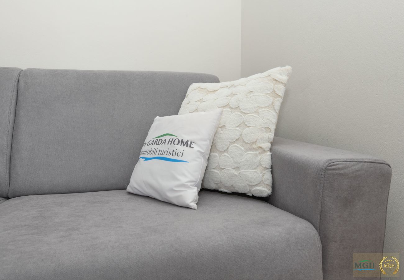 Apartment in Padenghe sul Garda - MGH - Garda Sunview Terrace Padenghe