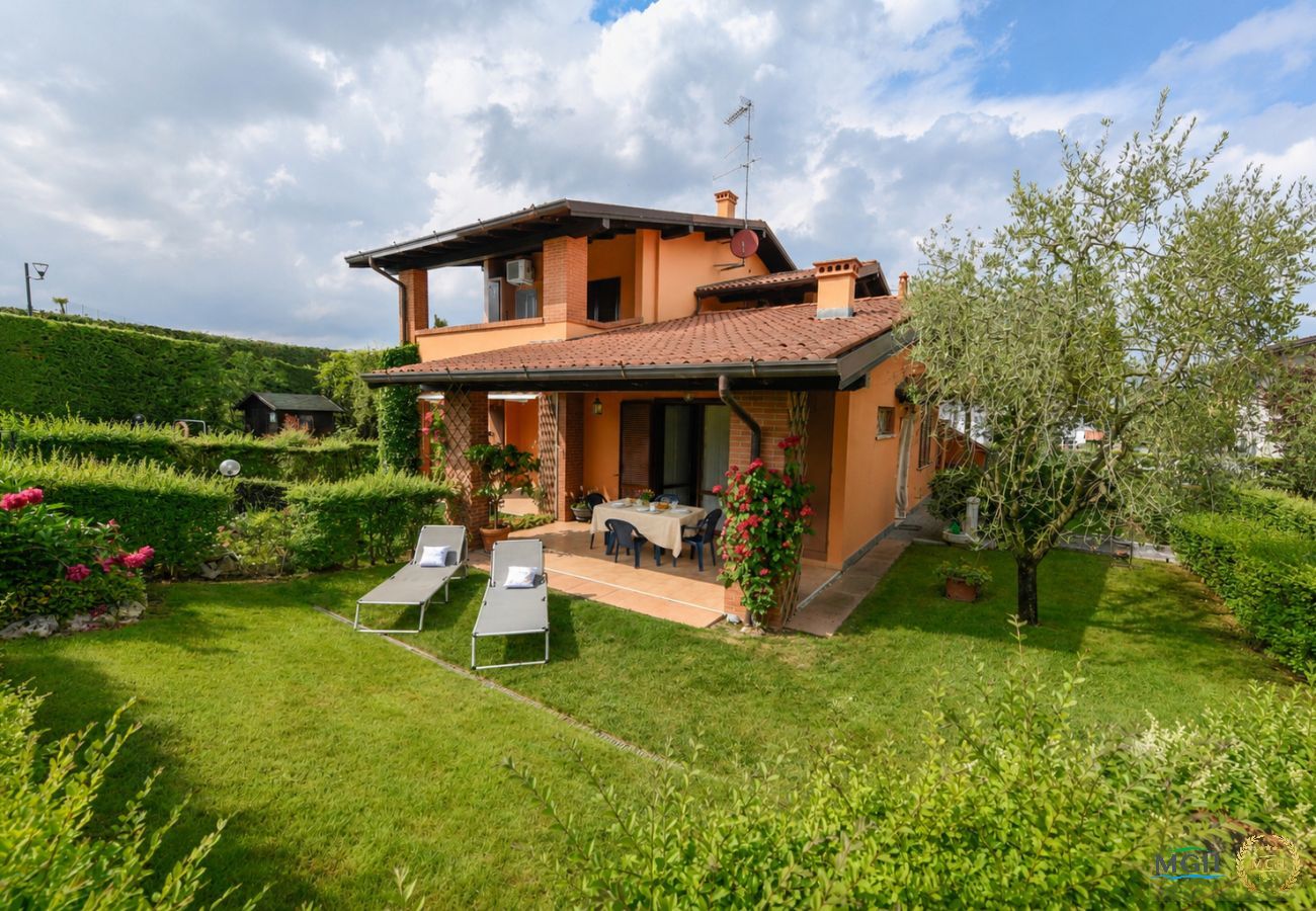 Apartment in Manerba del Garda - MGH- Garda Bloom Family Stay Manerba
