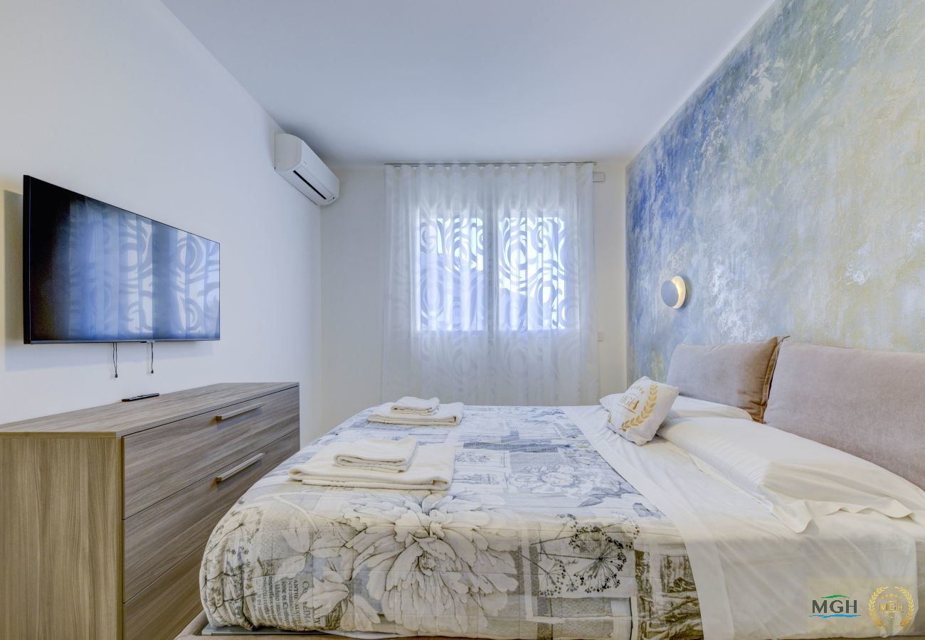 Apartment in Peschiera del Garda - Opalia Residence - Casa Iris