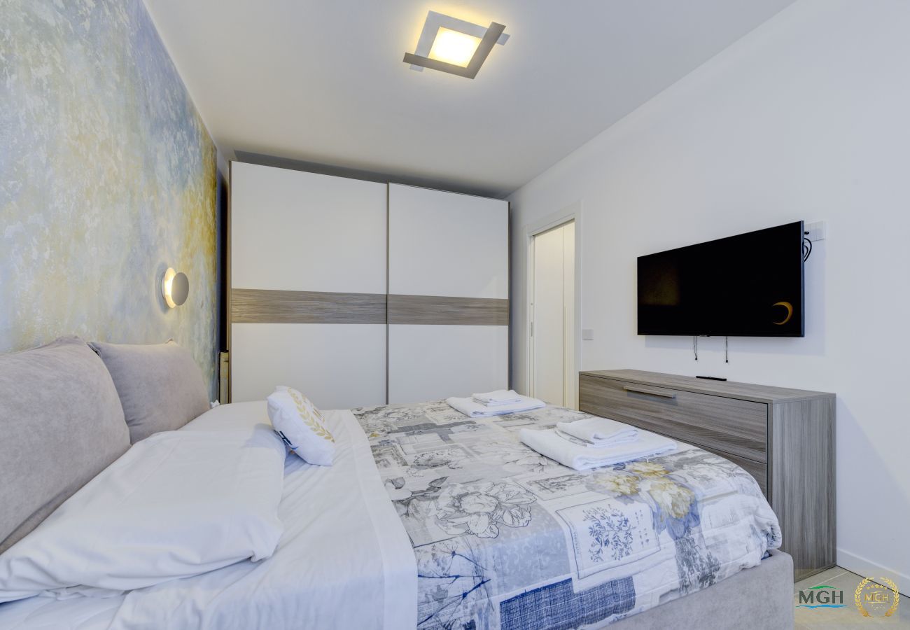 Apartment in Peschiera del Garda - Opalia Residence - Casa Iris