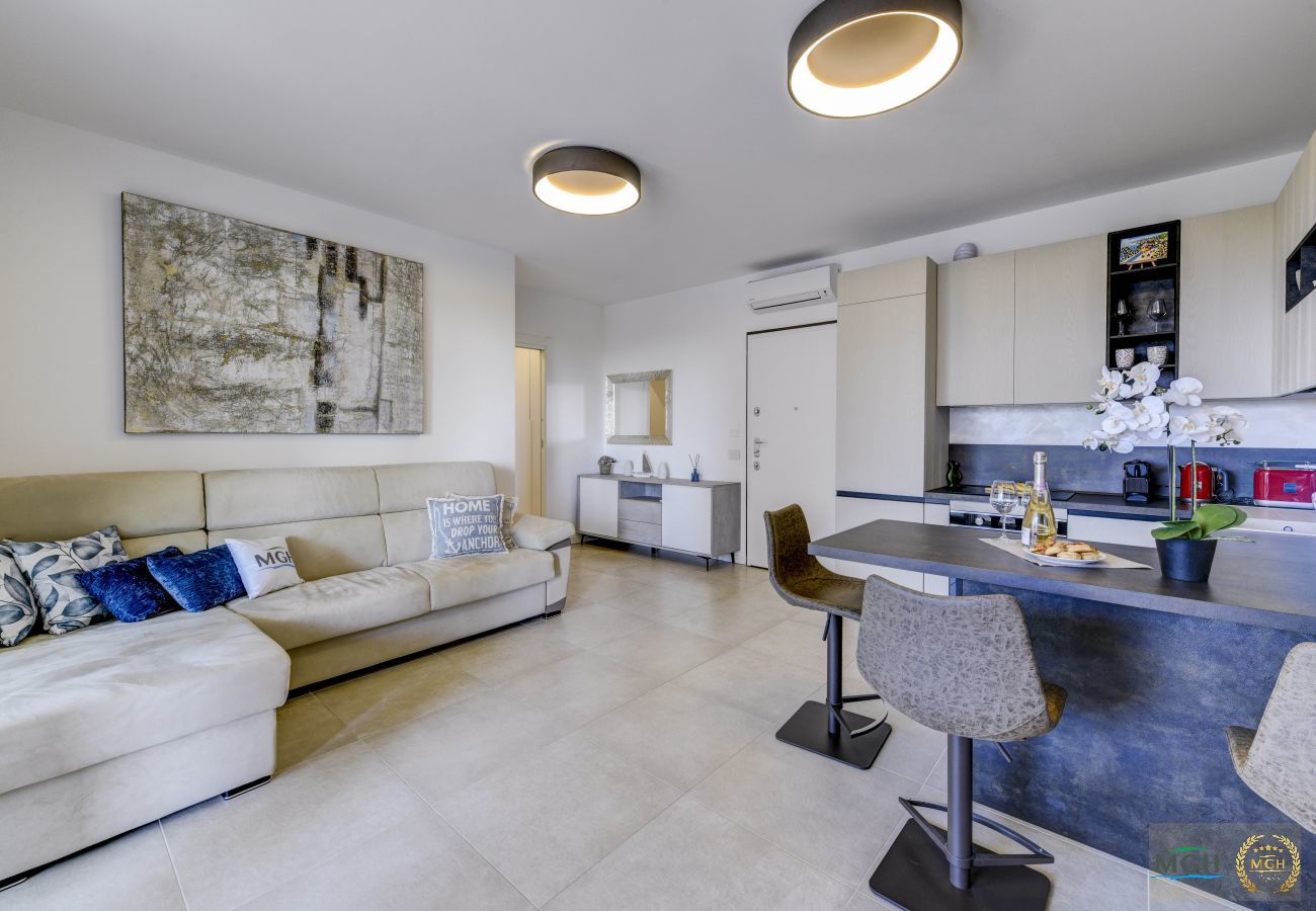 Apartment in Peschiera del Garda - Opalia Residence - Casa Iris