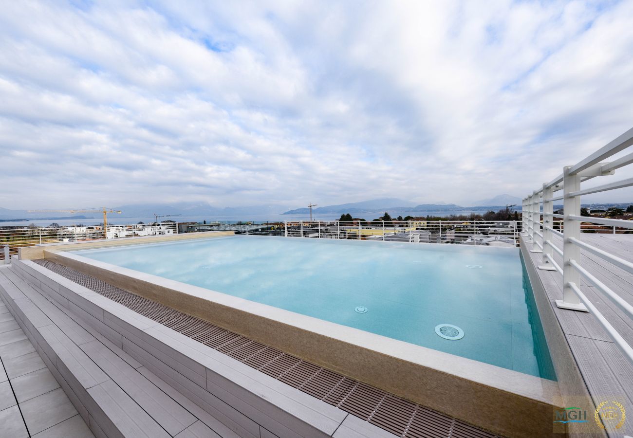 Apartment in Peschiera del Garda - Opalia Residence - Casa Iris