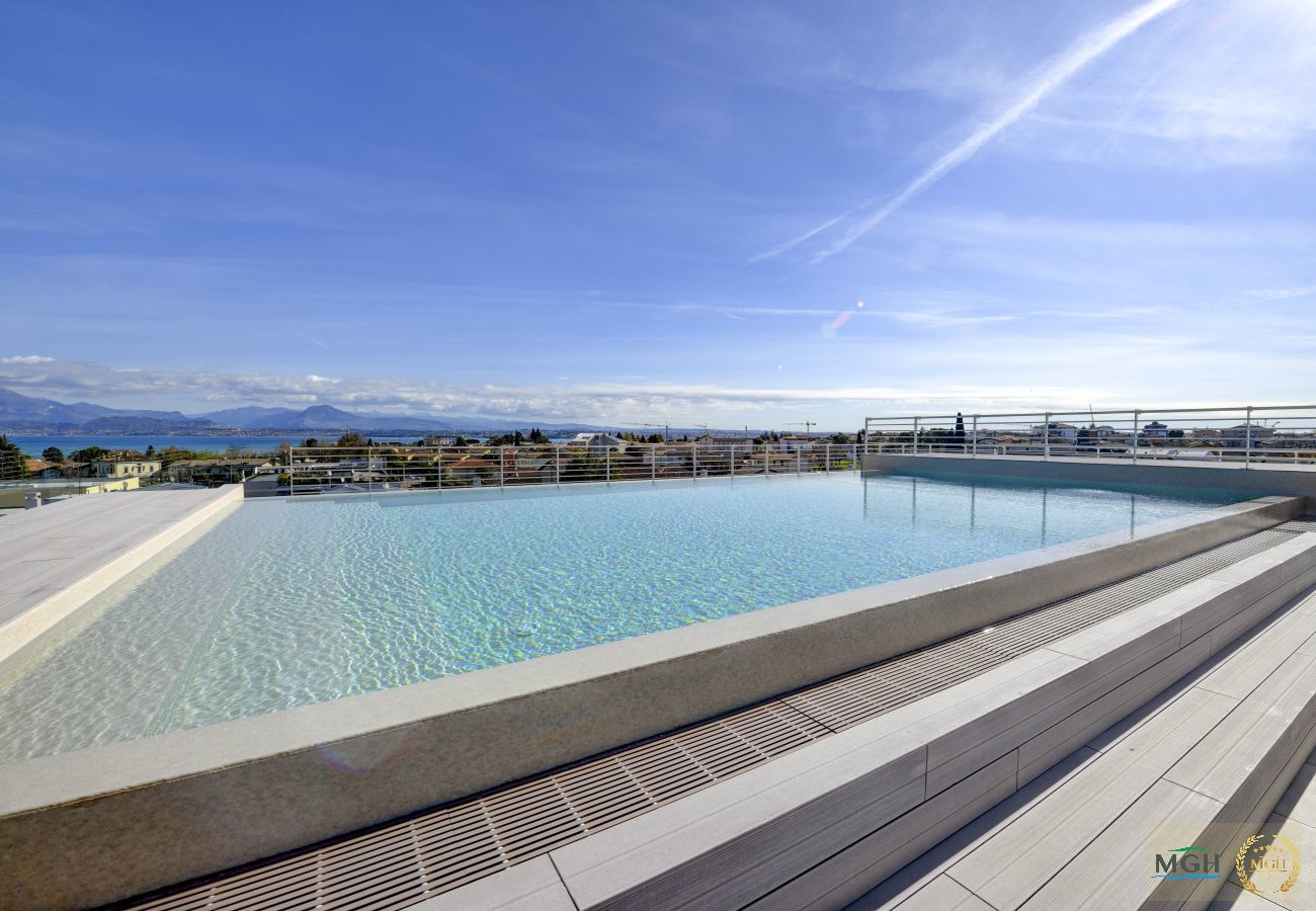 Apartment in Peschiera del Garda - Opalia Residence - Casa Iris