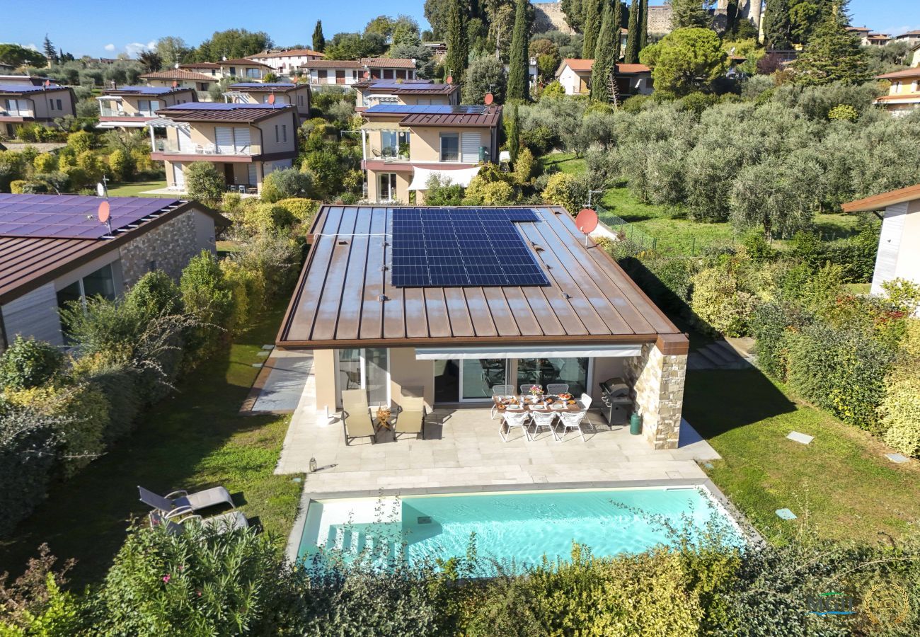 Villa in Moniga del Garda - MGH Luxury - Villa Belvedere