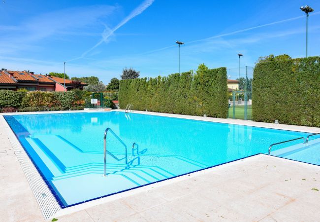 Appartamento a Sirmione - MGH Family Stay - Acquarius Resort Lake Front
