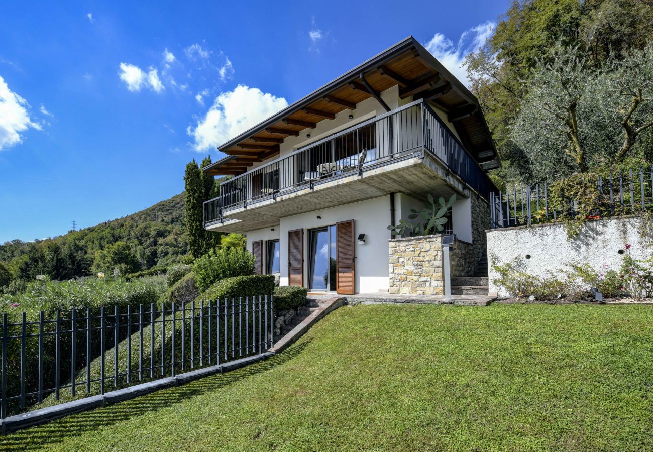 Villa in Villanuova sul Clisi - MGH Luxury - Villa Rondine