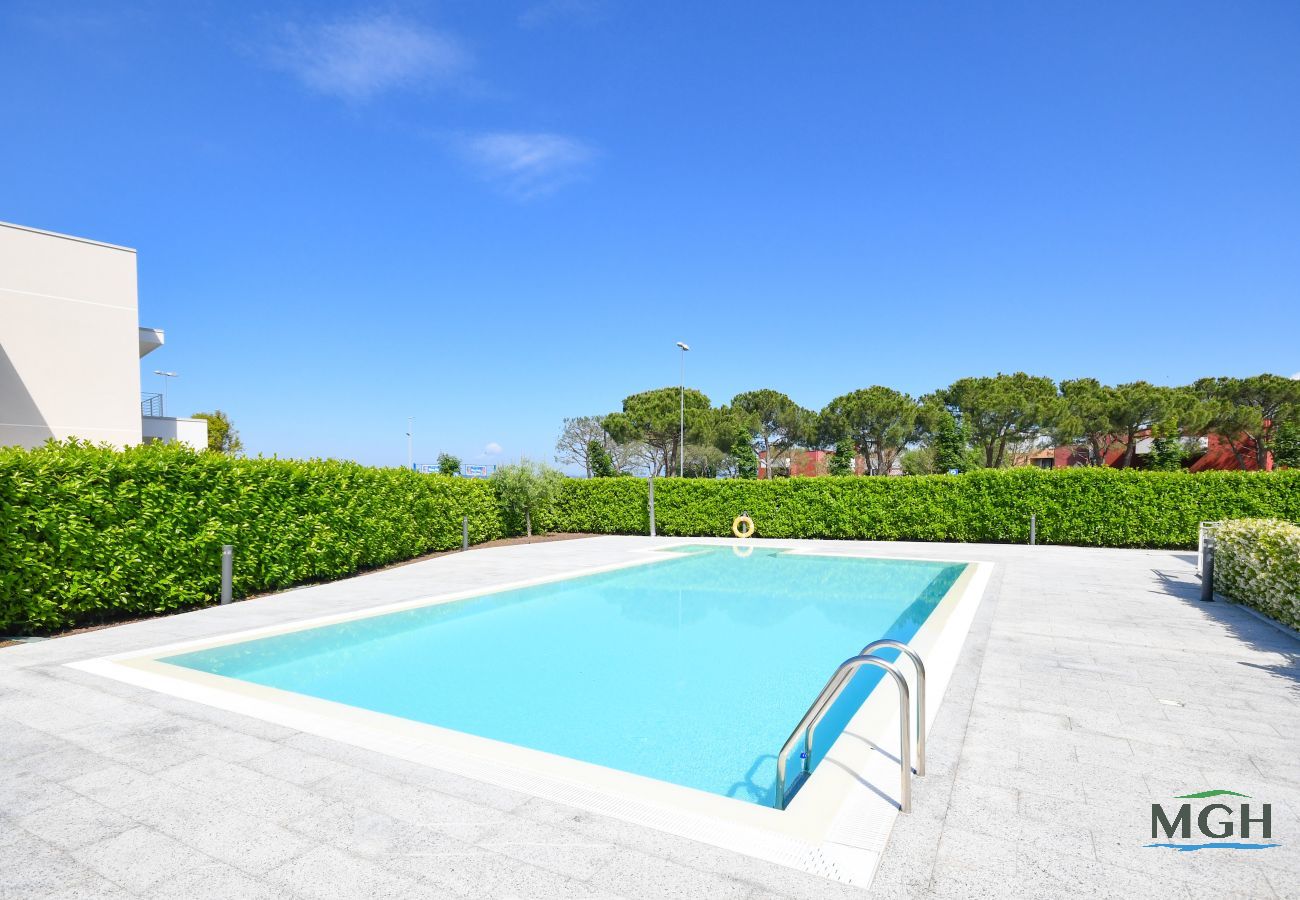 Ferienwohnung in Sirmione - MGH - La Castellana Lake View Apartment A4